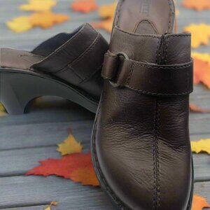 Women's Leather Clogs Size 10b by Born Brand Handcrafted shoes.